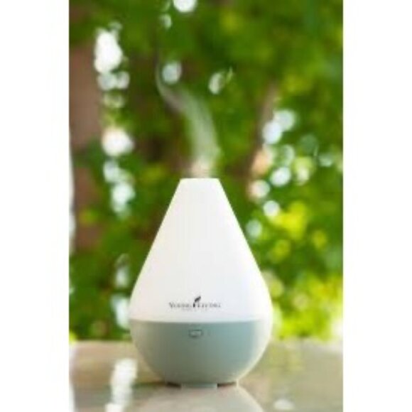 Young Living Dewdrop Essential Oil Ultrasonic Diffuser Aromatherapy 5.5" - Picture 2 of 3